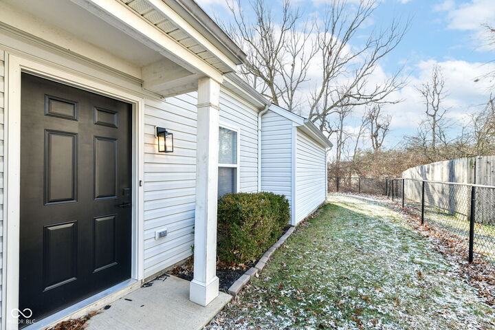 Property Photo:  9211 Timpani Way  IN 46231 