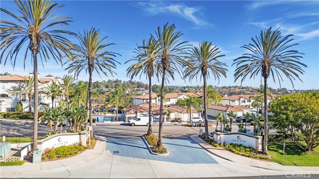 Property Photo: 30902 #7L Clubhouse CA 92677