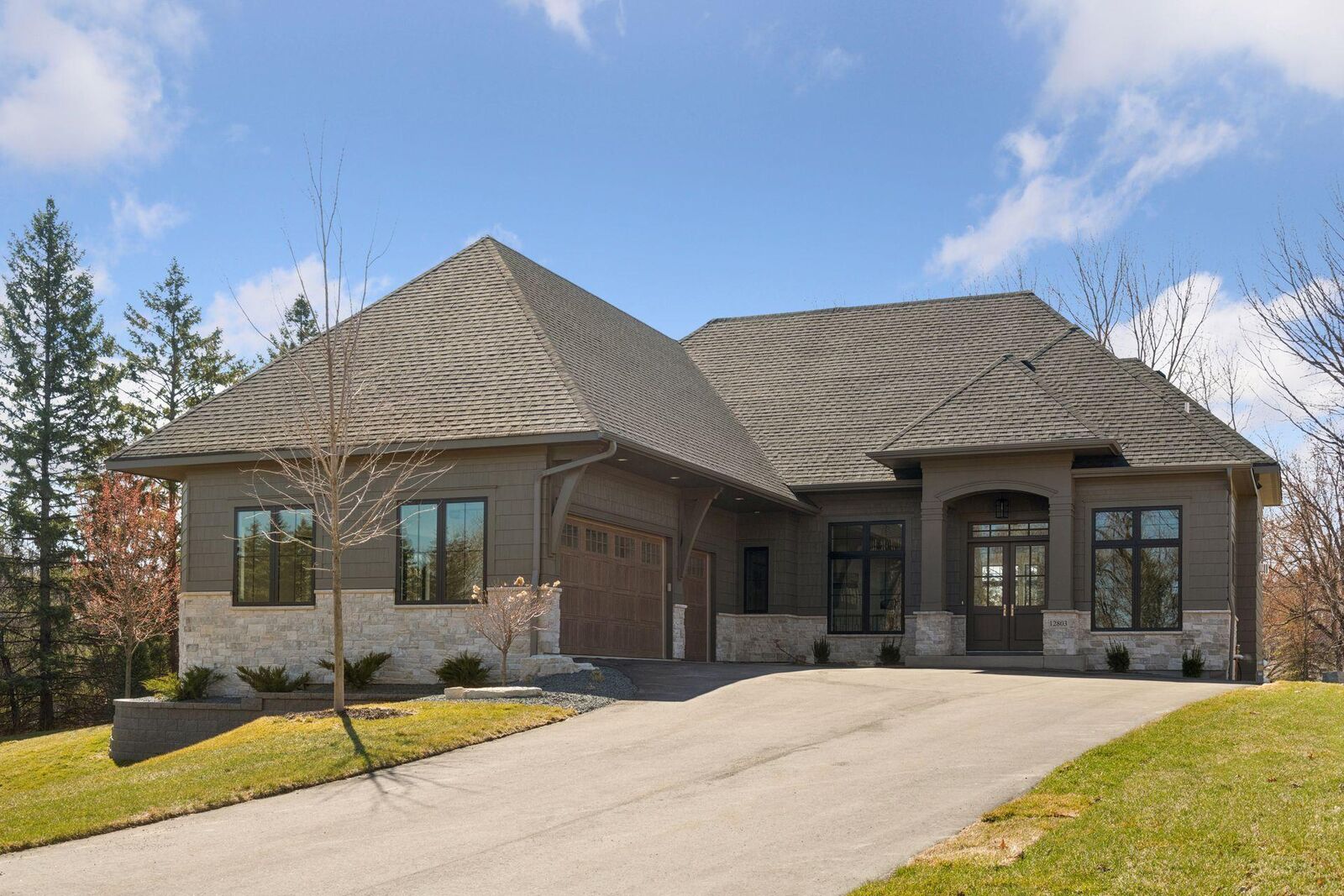 Property Photo:  12803 Woodhaven Place  MN 55305 