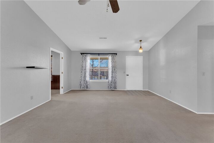 Property Photo:  1309 Jennifer Street  AR 72762 