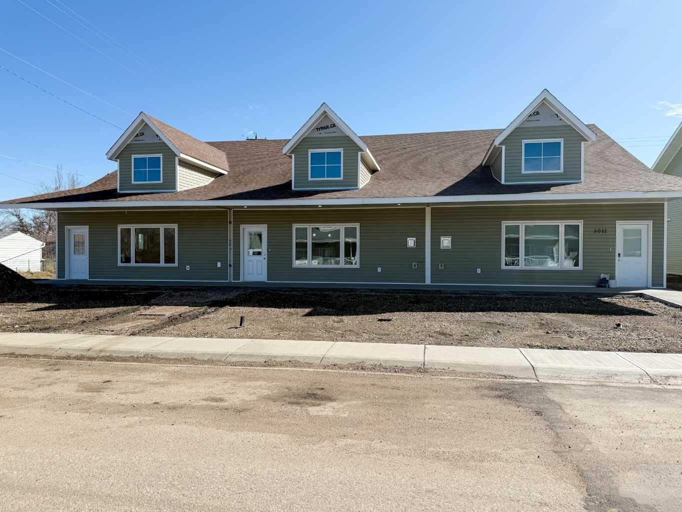 Property Photo: 5011 C 49 Street AB T0C 2L0