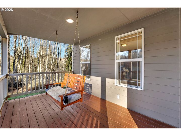 Property Photo:  40007 NE 127th Ct  WA 98601 