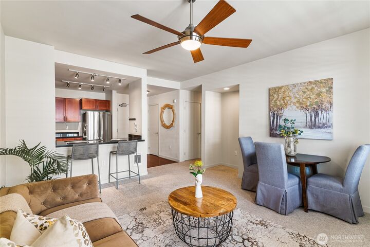 Property Photo:  15100  6th Avenue SW 420  WA 98166 