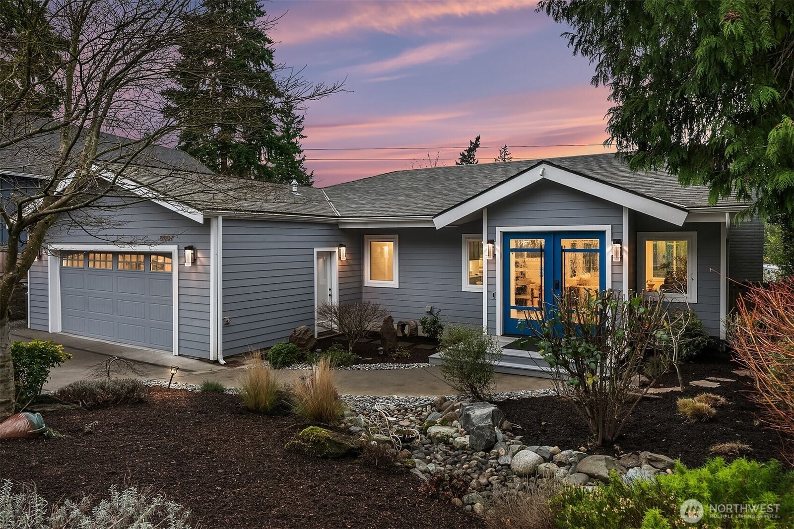 Property Photo:  11007  126th Avenue NE  WA 98033 