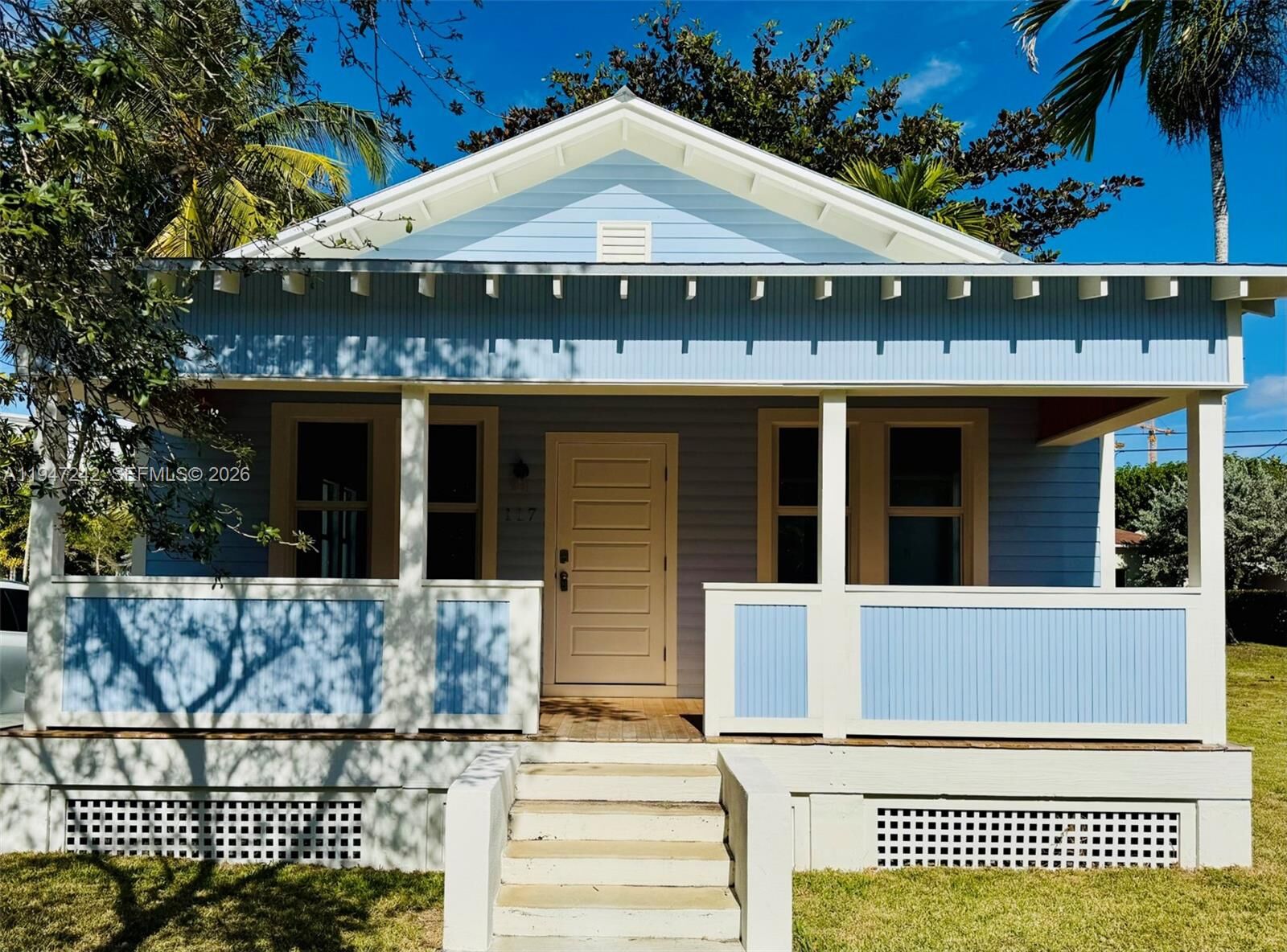 Property Photo:  117 Florida Ave  FL 33133 