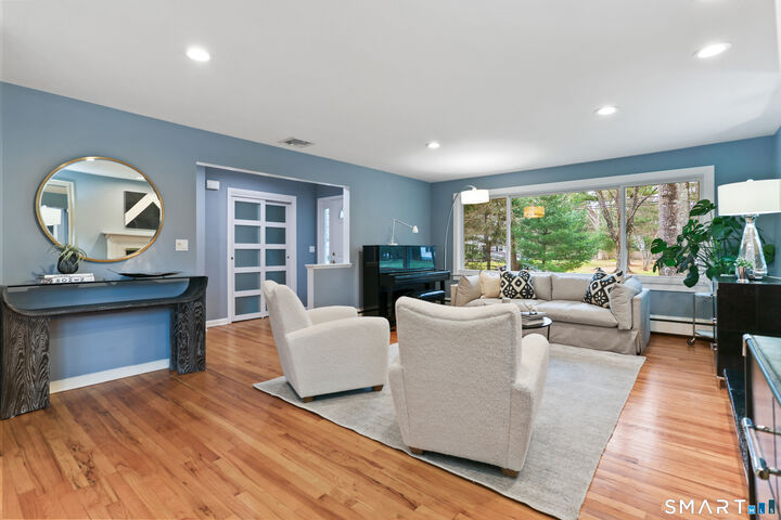 Property Photo:  2 Rockyfield Road  CT 06880 