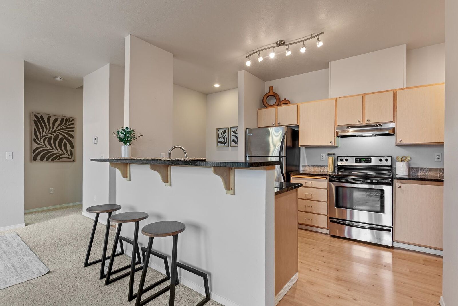 Property Photo:  22855 E Country Vista Dr #393  WA 99019 