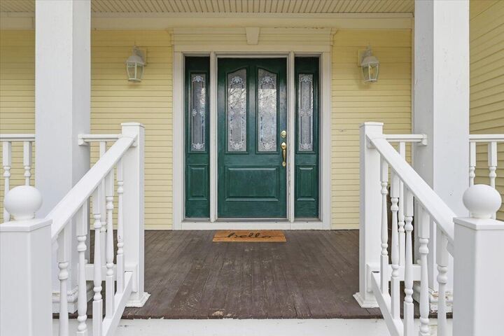 Property Photo: 2048 Horse Creek Road IA 51652