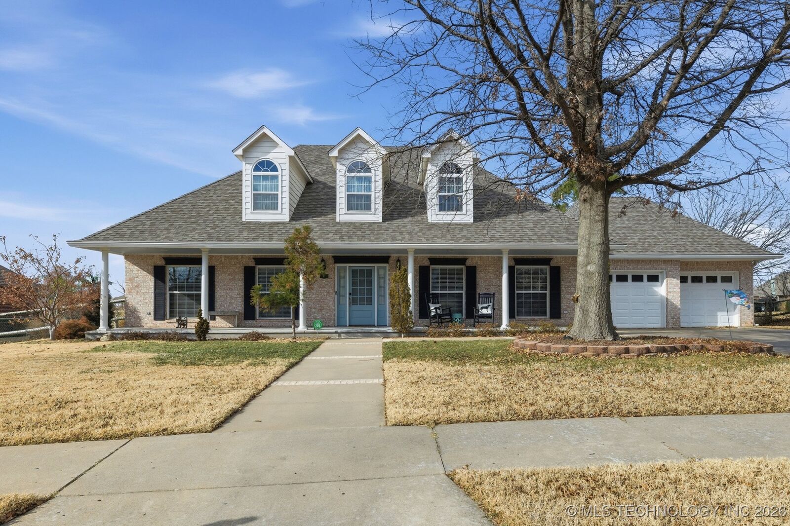 Property Photo:  3912 N Battle Creek Drive  OK 74012 