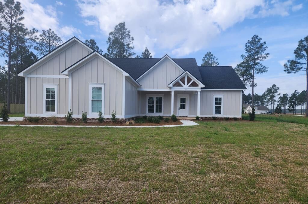 Property Photo:  111 Stornoway Drive  GA 31763 