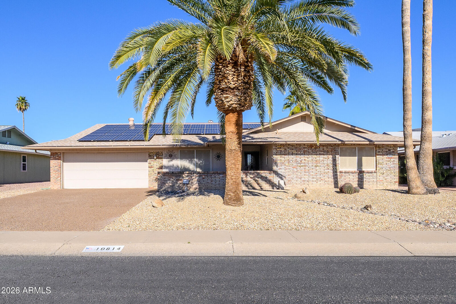 Property Photo:  19814 N Willowcreek Circle  AZ 85373 