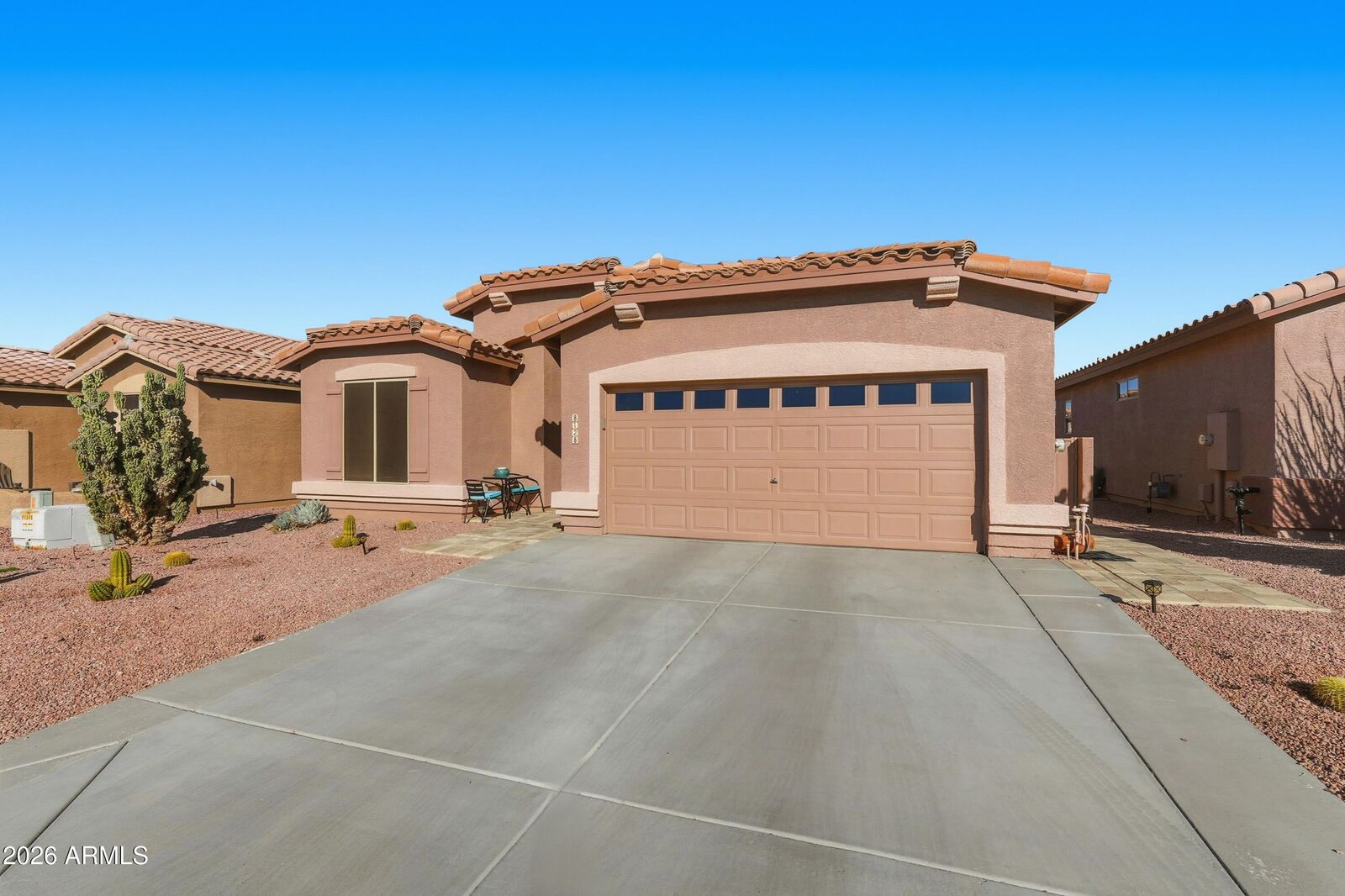Property Photo:  8128 E Sand Wedge Lane  AZ 85118 