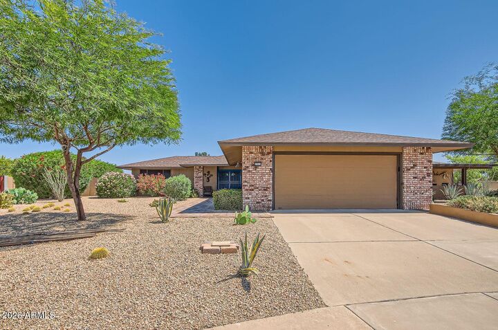 Property Photo:  21019 N Totem Drive  AZ 85375 