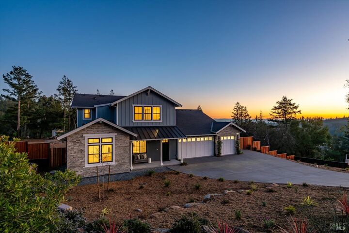 Property Photo: 3684 Crown Hill Drive CA 95404