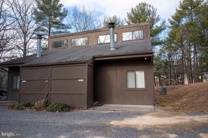 Property Photo:  377 Spitz 100 A&Ampb  VA 22810 