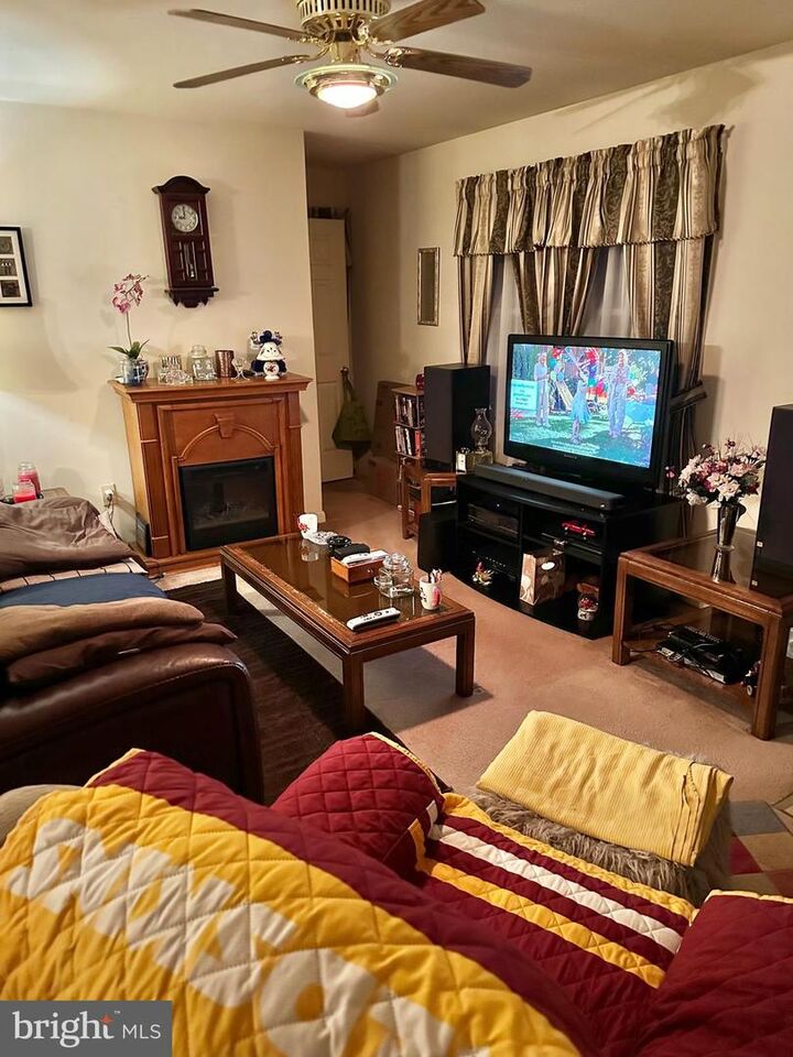 Property Photo:  13319 W Catharpin Road  VA 22551 