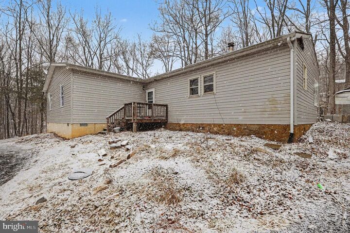 Property Photo:  5990 Northwestern Pike  VA 22637 