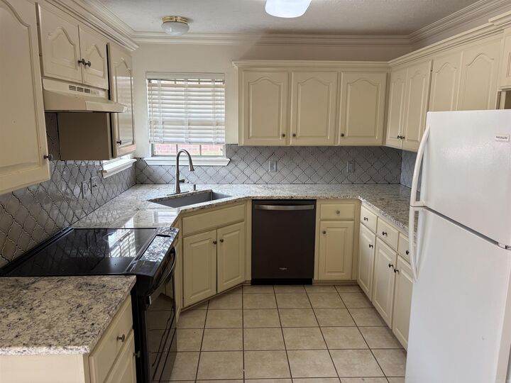 Property Photo:  4520 Oregon Trail  AR 72034 