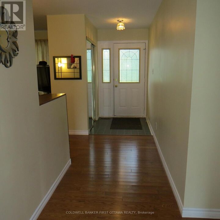 Property Photo:  2326 Scrivens Drive  ON K0A 2P0 