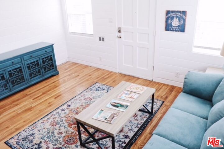 Property Photo:  12842 Walsh Ave  CA 90066 