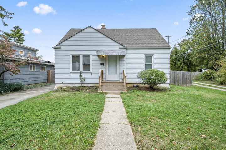 Property Photo:  1077 Kenilworth Place  OH 43209 
