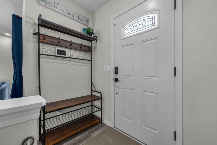 Property Photo:  2294 Glencroft Drive  OH 43026 