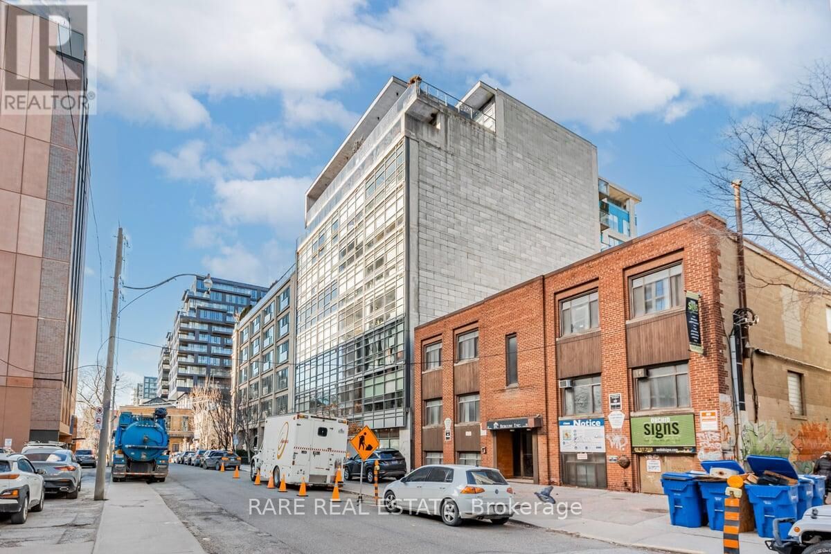 Property Photo: 42 Camden Street 302 ON M5V 1V1