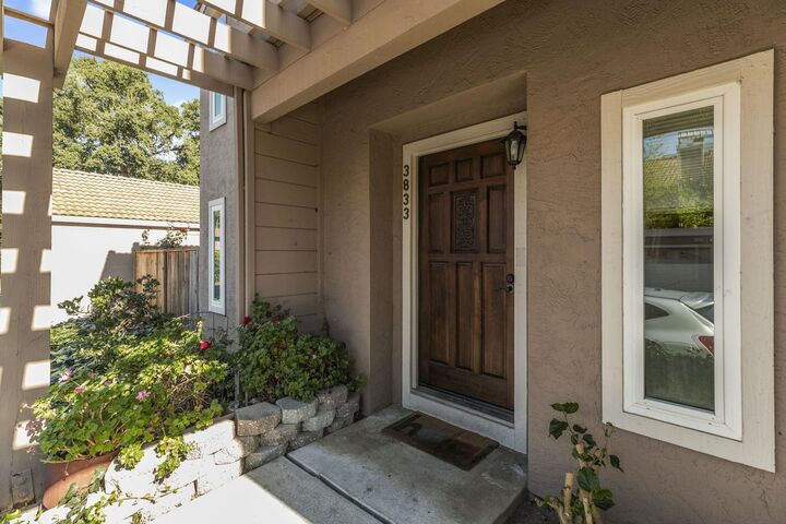Property Photo:  3833 Burton Cmn  CA 94536 