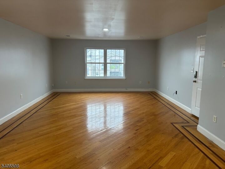 Property Photo:  448 Catherine St  NJ 07201 