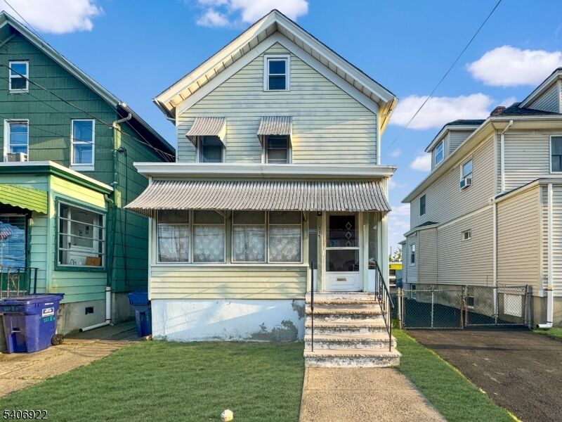 Property Photo: 115 Kansas St NJ 07601