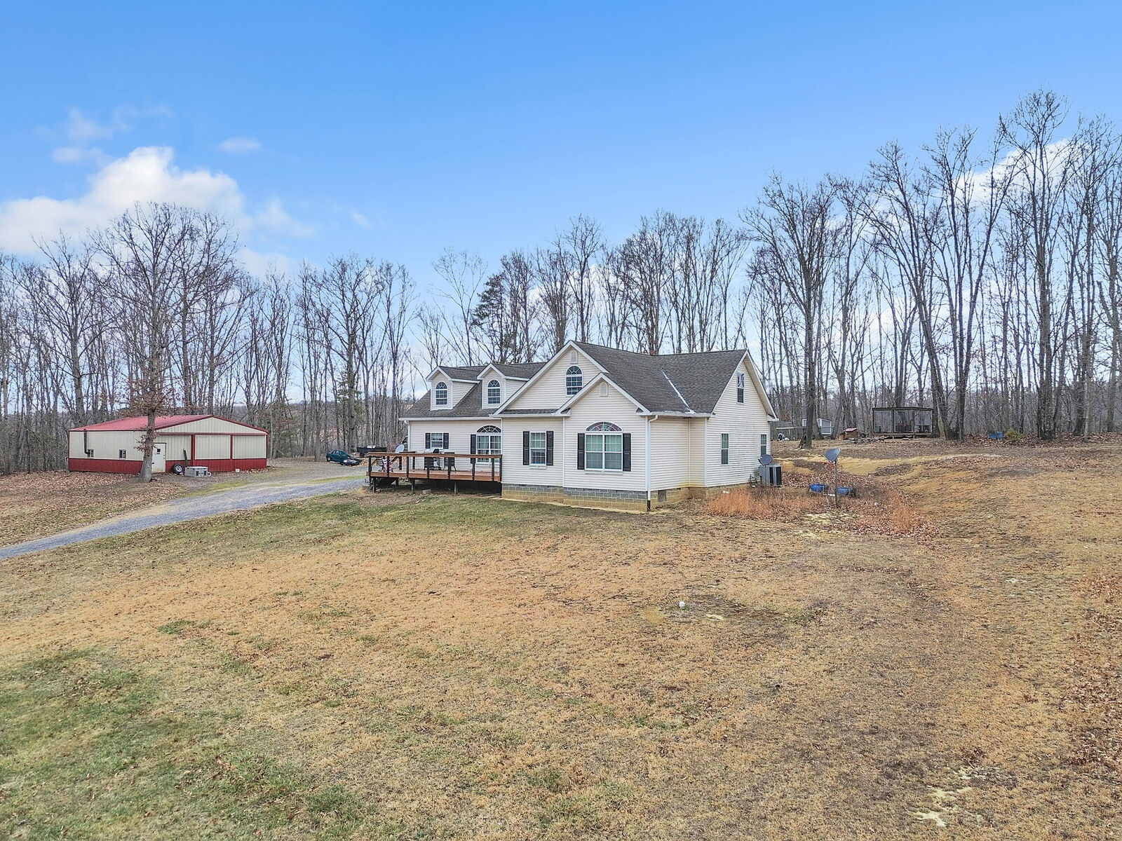 Property Photo: 423 Briar Ridge Rd WV 24951