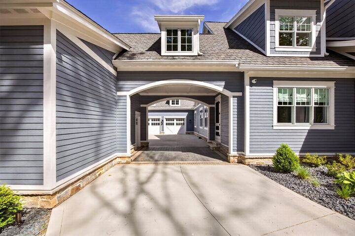 Property Photo: 3423 NW 76th Drive IA 50023