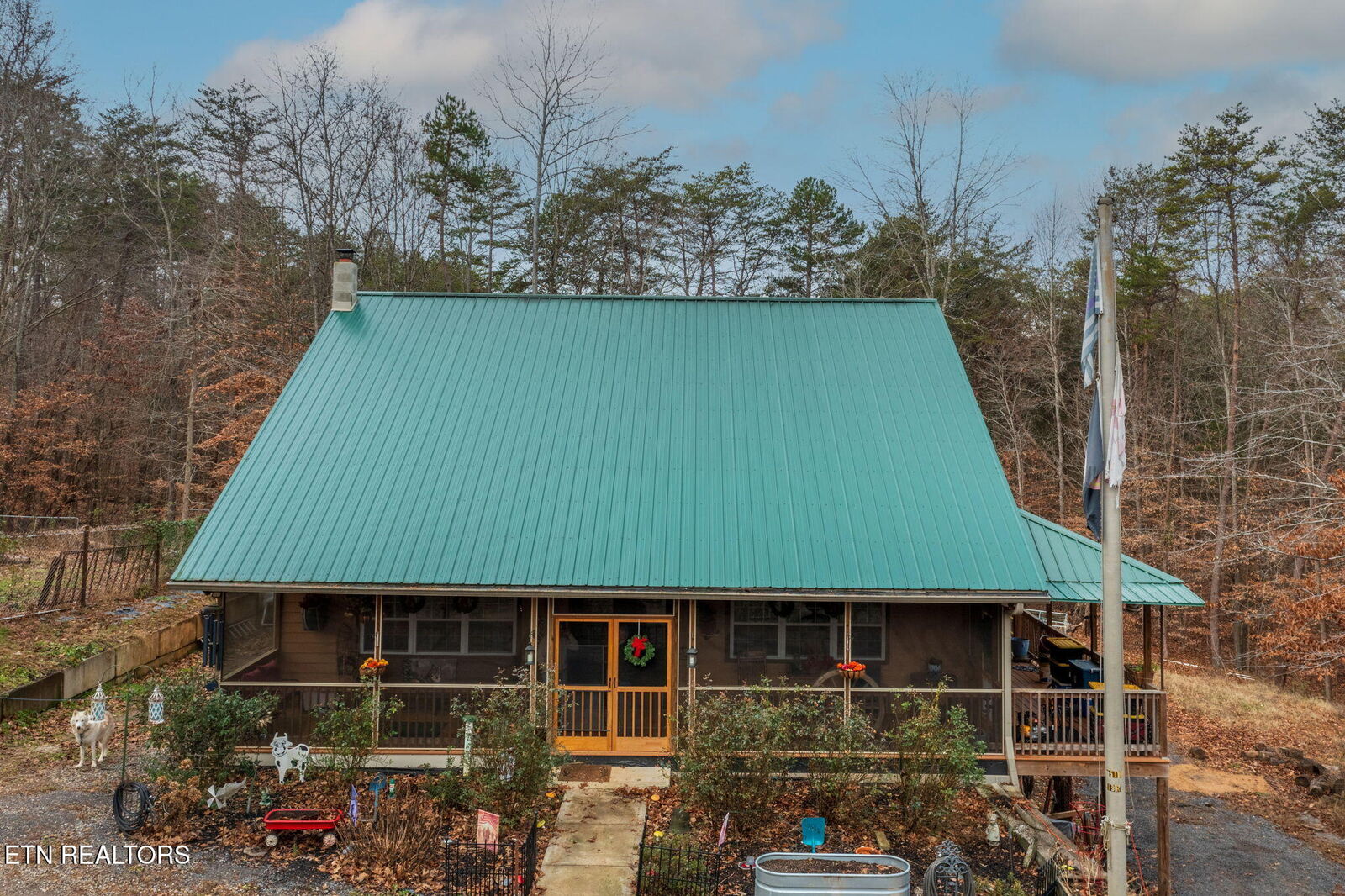 Property Photo:  3875 Poplar Lane  TN 37764 