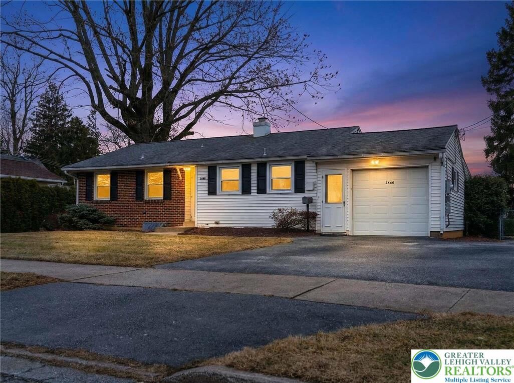 Property Photo:  2540 South Street  PA 18104 