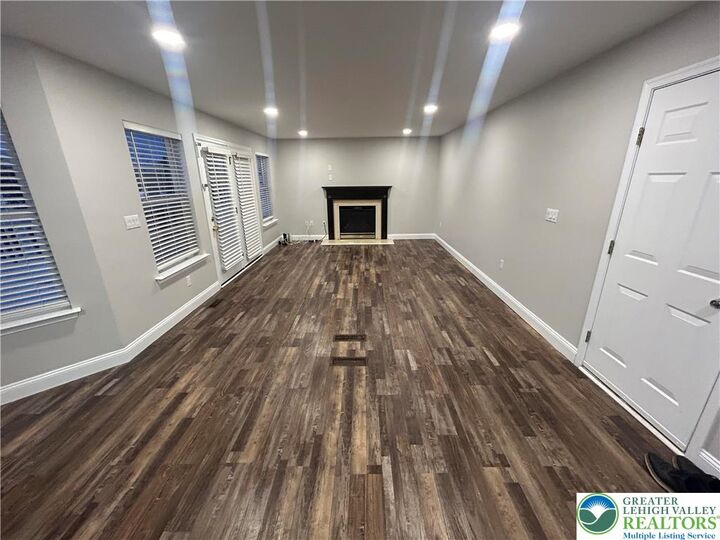 Property Photo: 211 McNair Circle PA 18067