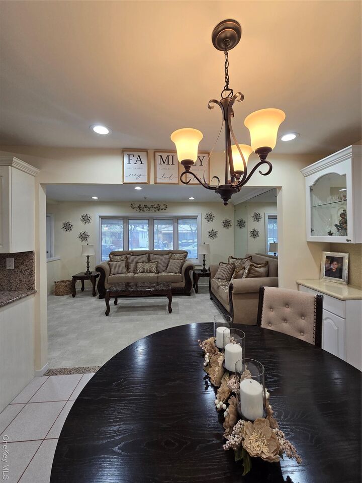 Property Photo:  15611 89th Street  NY 11414 