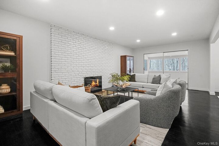 Property Photo:  29 Meadow Lane  NY 10514 