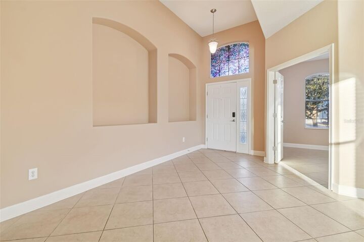 Property Photo: 13709 Sanford Hill Place FL 33579