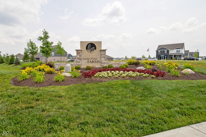 Property Photo:  5924 Norfolk Row  IN 46143 