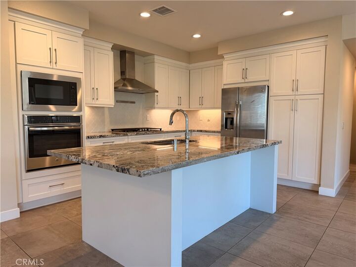 Property Photo:  325 Doheny Way  CA 92629 