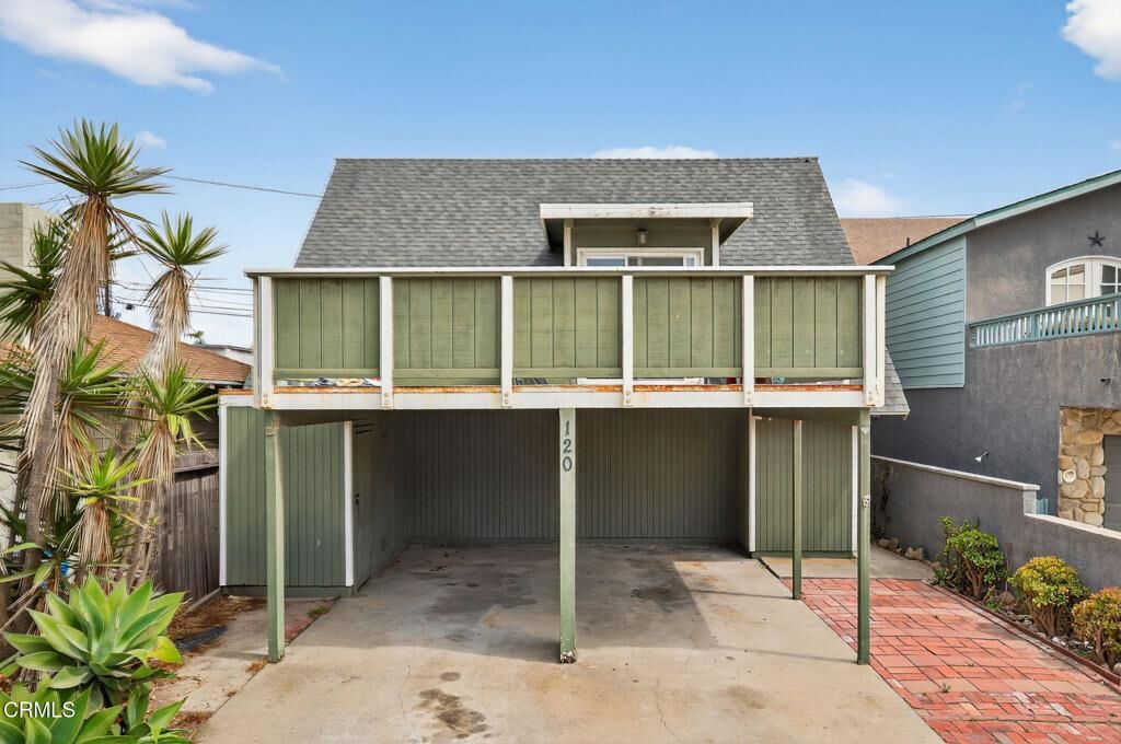 Property Photo:  120 Hueneme Avenue  CA 93035 