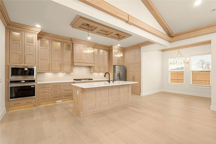 Property Photo:  410 Bronco Street  AR 72719 