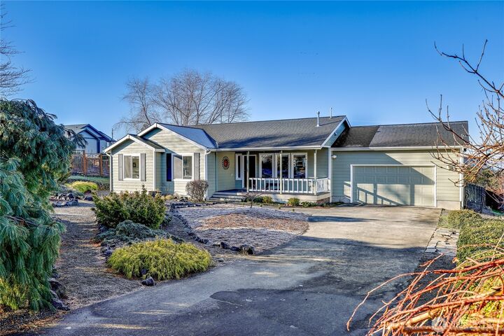 Property Photo: 113 Marine View Place WA 98368