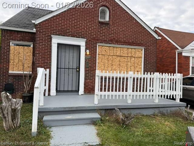 Property Photo:  9181 Whitcomb Street  MI 48228 