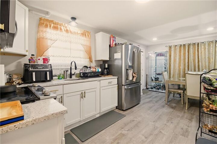 Property Photo:  523 Dexter Street  RI 02907 