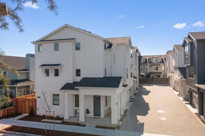 Property Photo: 56 Sunnyside Avenue CA 95008