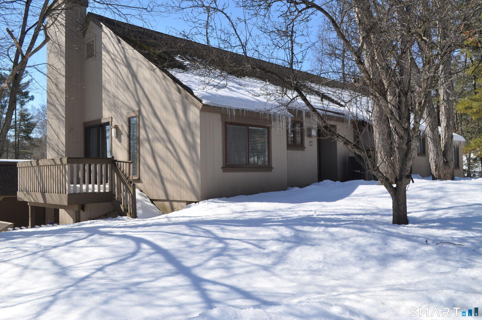 Property Photo:  29 Crocus Lane 29  CT 06001 