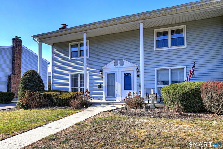 Property Photo:  25 Carriage Path North 25  CT 06460 