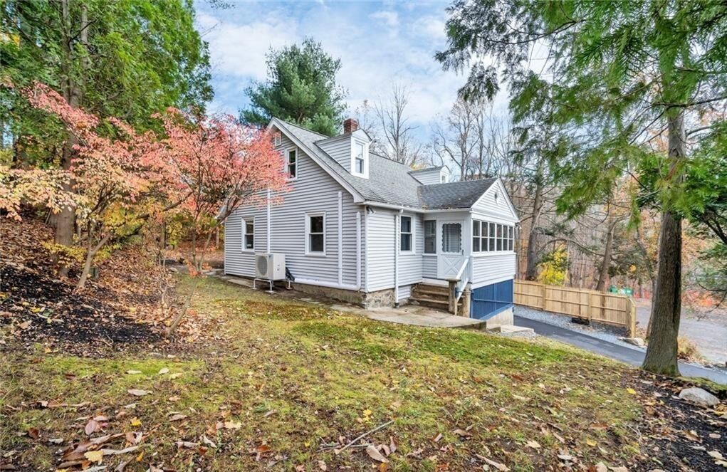 Property Photo:  346 Middlebury Road  CT 06762 