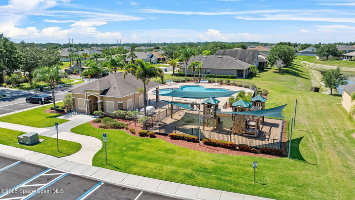 Property Photo: 422 Moray Drive SW FL 32908